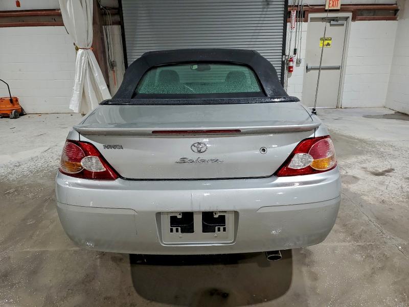 2003 Toyota Camry Solara sle V6