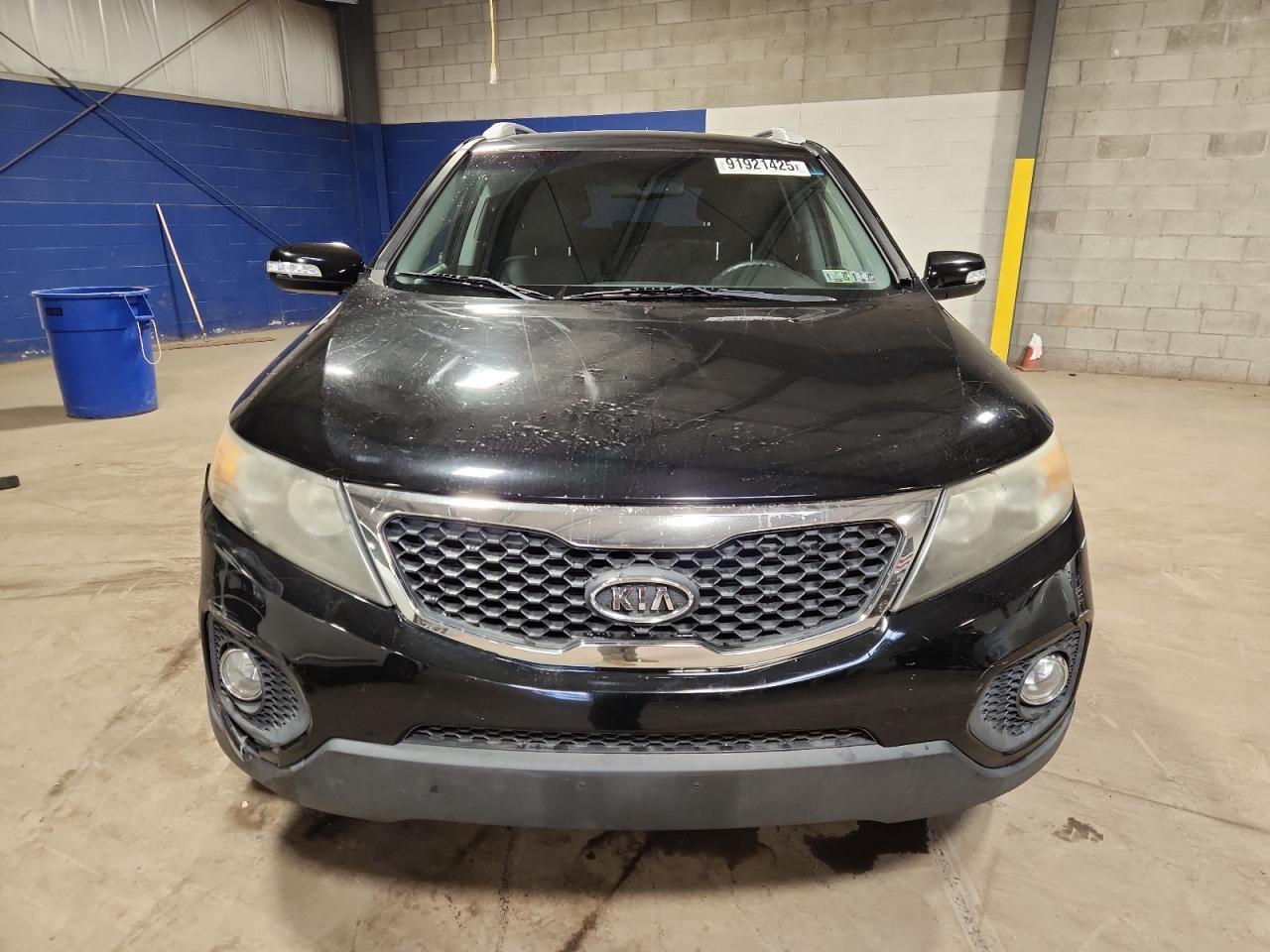 2013 KIA Sorento lx