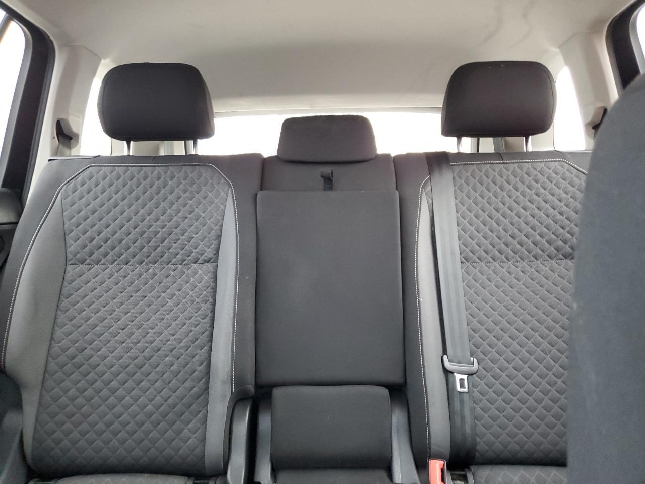 2021 Volkswagen Tiguan s