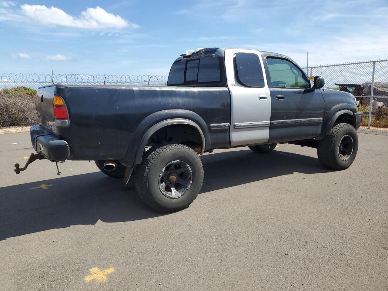 2001 Toyota Tundra Access cab Limited