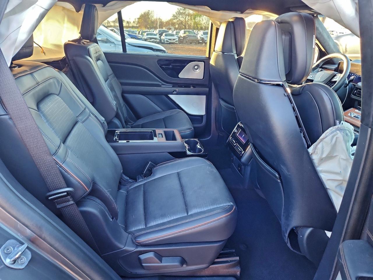 2025 Lincoln Aviator Black Label