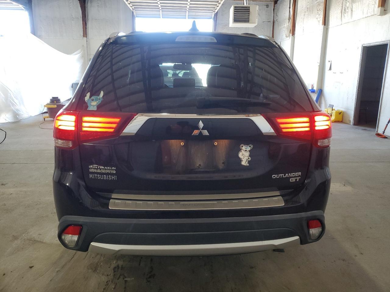 2017 Mitsubishi Outlander gt