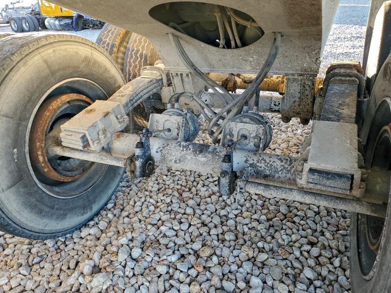 2013 Specialty 2013 Specialists end Dump Trailer