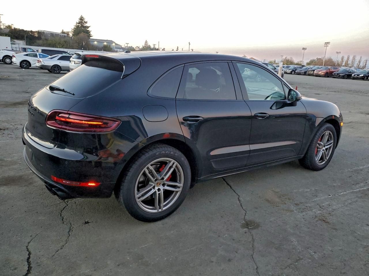 2017 Porsche Macan gts