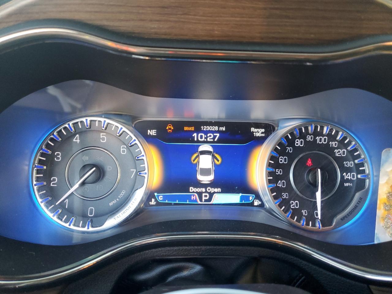 2015 Chrysler 200 c