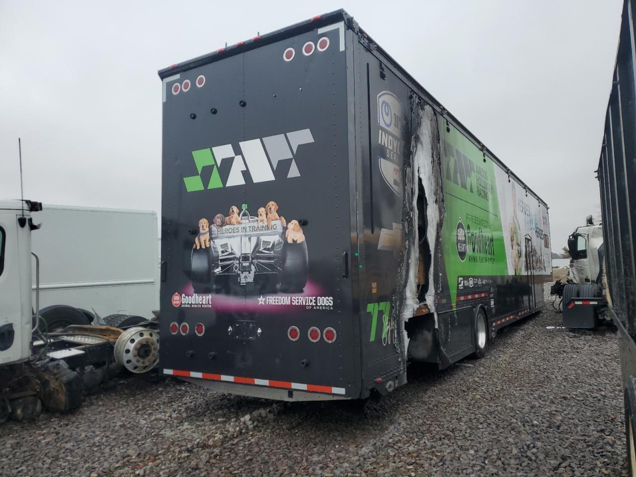 2007 Feathrlite 2007 Featherlite 1075 Enclosed Cargo Trailer
