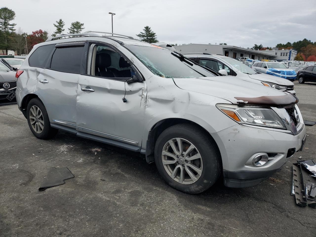 2016 Nissan Pathfinder s