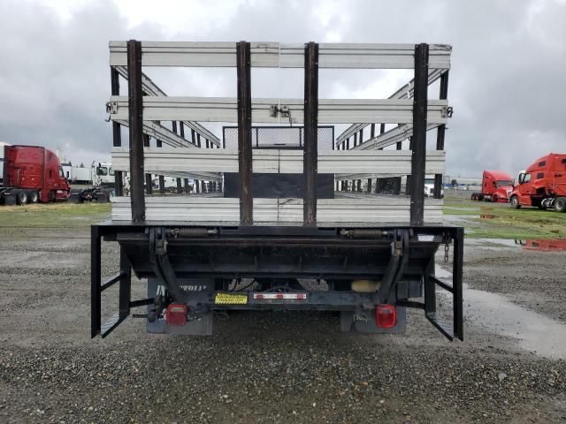 2010 Ford F650 Super Duty Flatbed Truck