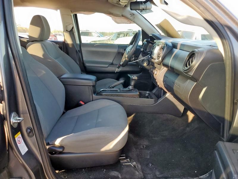 2019 Toyota Tacoma Double cab