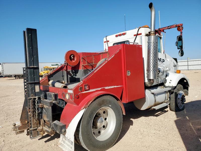 2002 Kenworth T800 Toter Truck