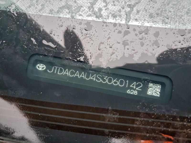 2025 Toyota Prius le