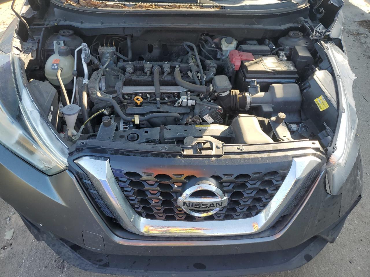 2018 Nissan Kicks s
