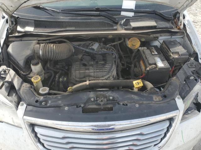 2015 Chrysler Town & Country lx
