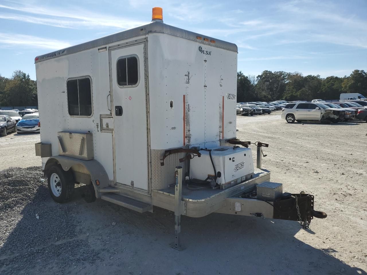 2000 Featherlite Fiber Optic Spicling Trailer