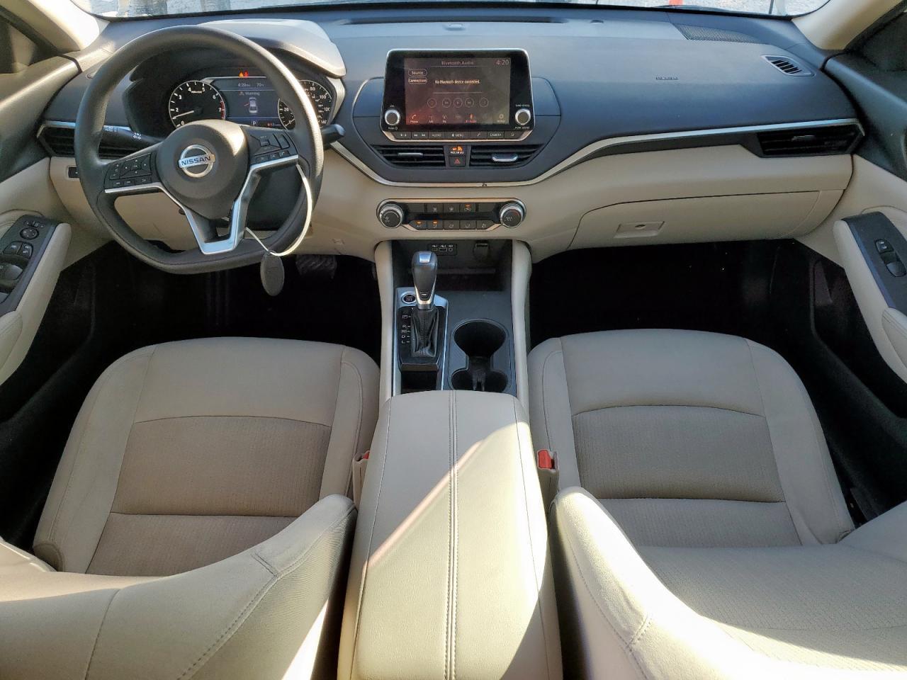 2019 Nissan Altima s