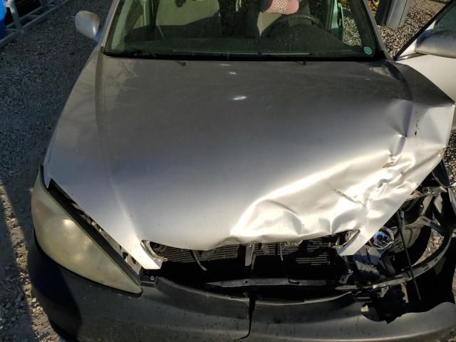 2002 Toyota Camry le