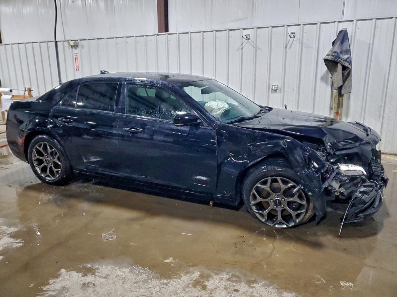 2015 Chrysler 300 s