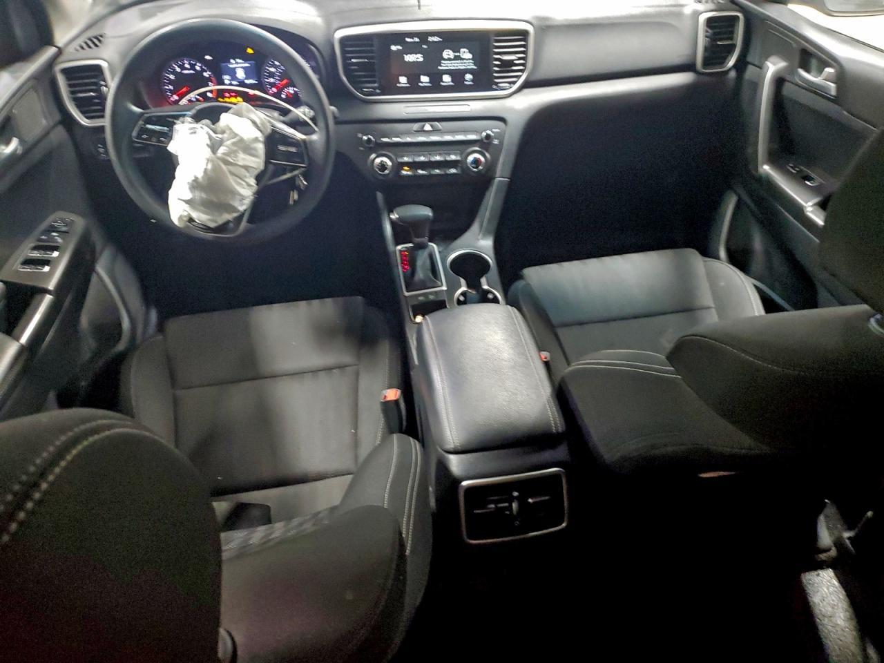 2022 KIA Sportage lx