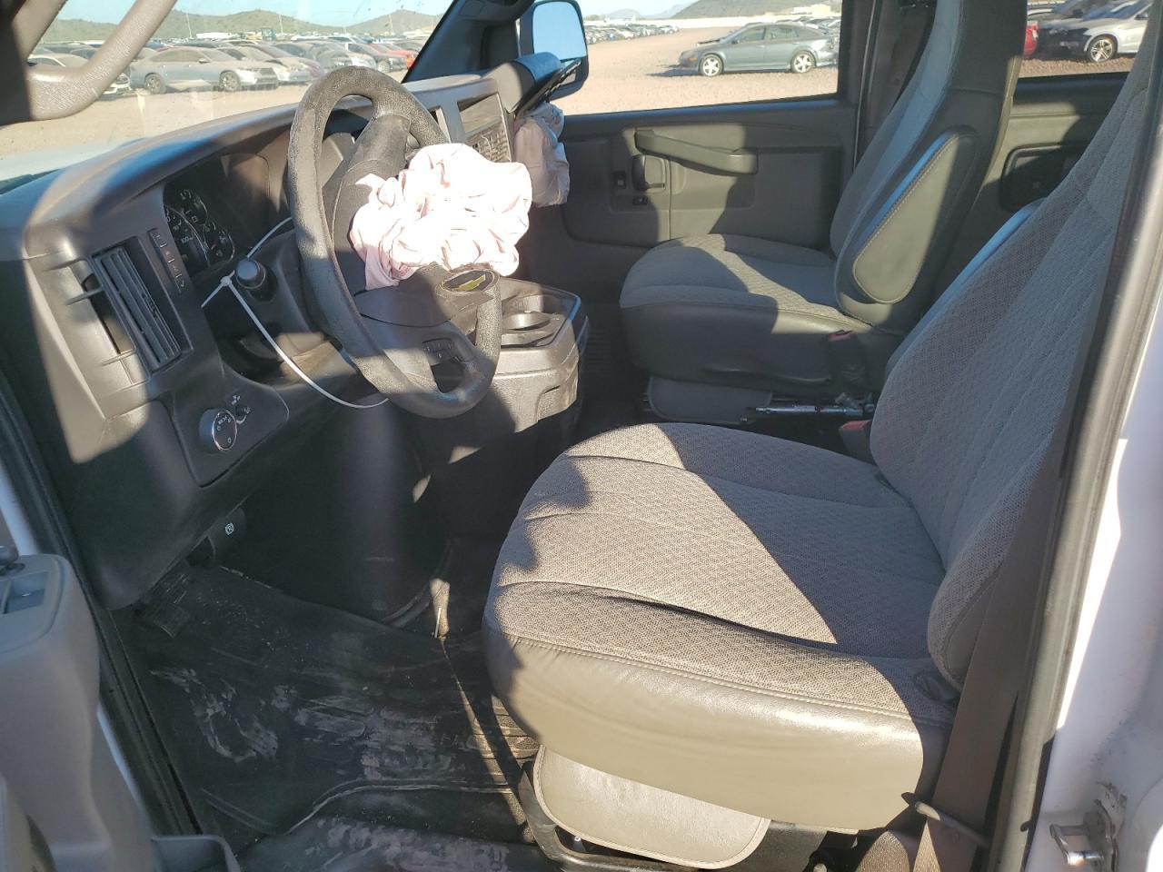 2018 Chevrolet Express G3500 LT