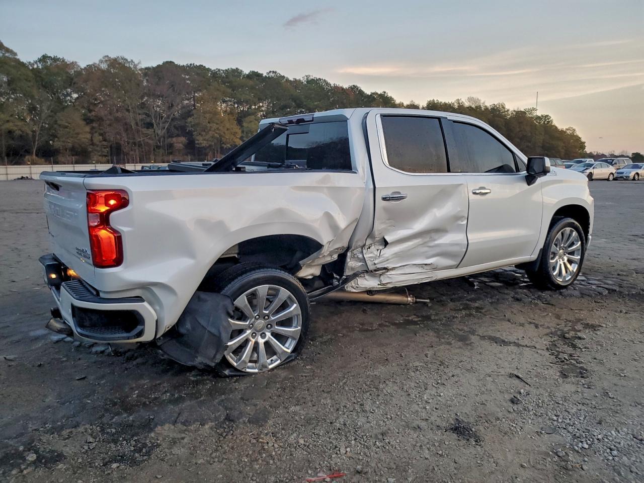 2021 Chevrolet Silverado K1500 High Country