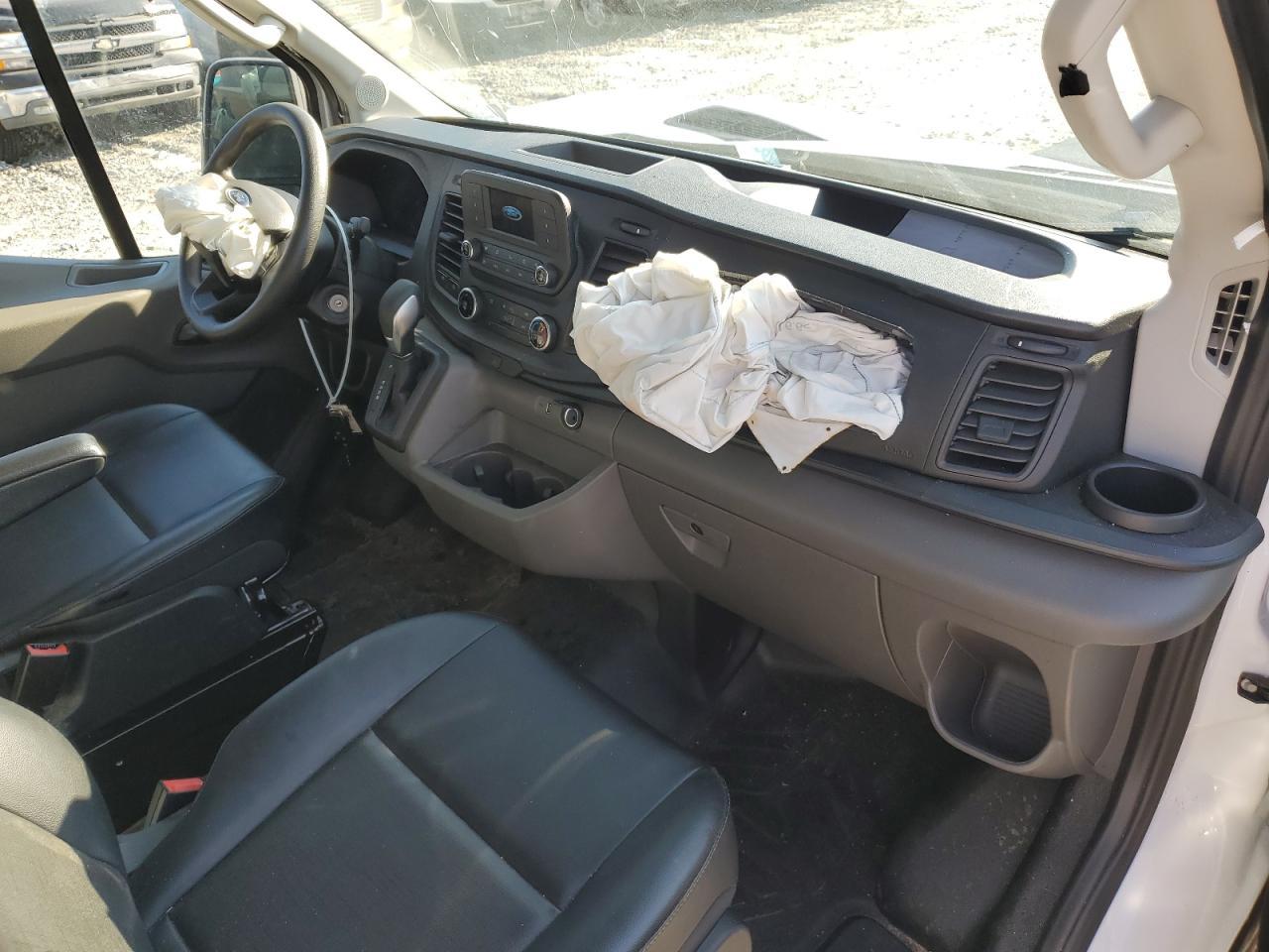 2024 Ford Transit 250 Medium Roof Utility / Service Van