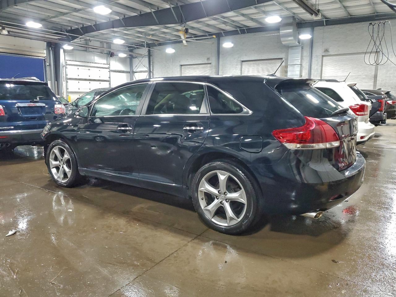 2015 Toyota Venza le