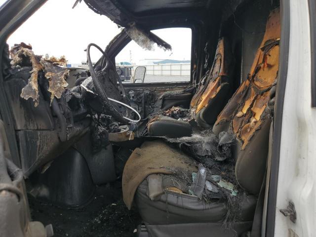 2002 Chevrolet Express BOX Truck