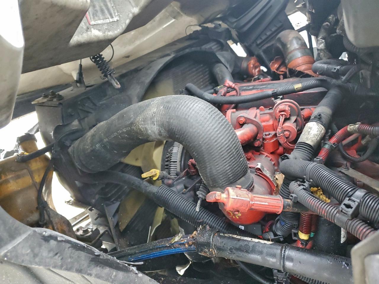 2018 International 4300 BOX Truck