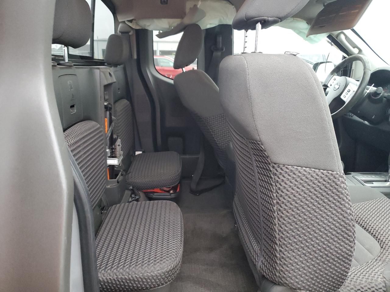 2015 Nissan Frontier SV V6