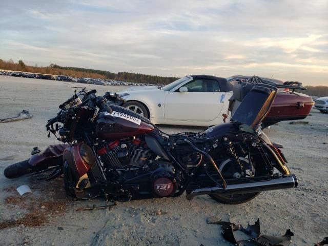 2019 Harley-Davidson Flhxse