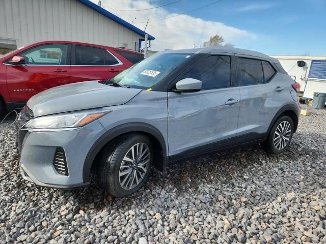 2022 Nissan Kicks sv