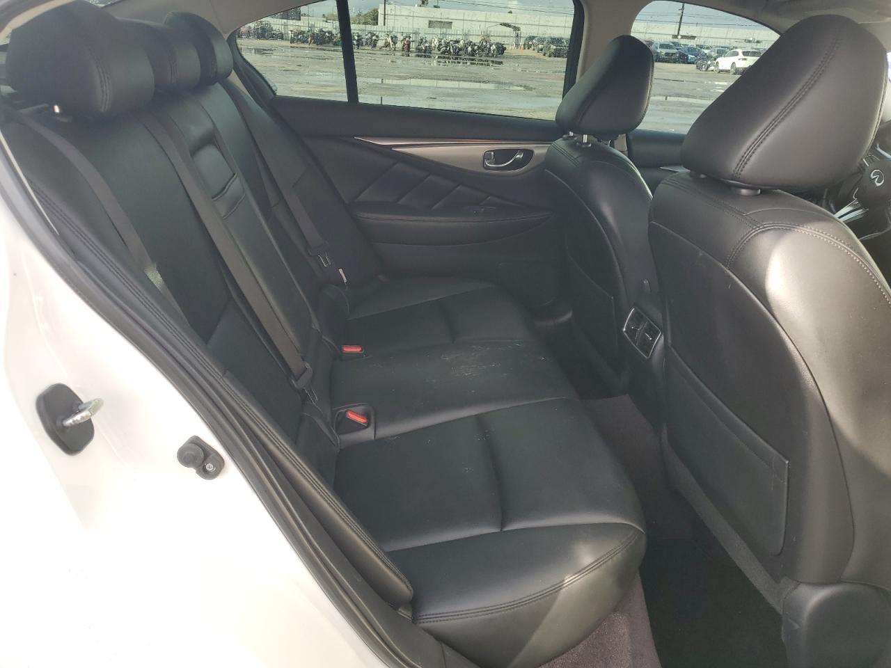 2021 Infiniti Q50 Luxe
