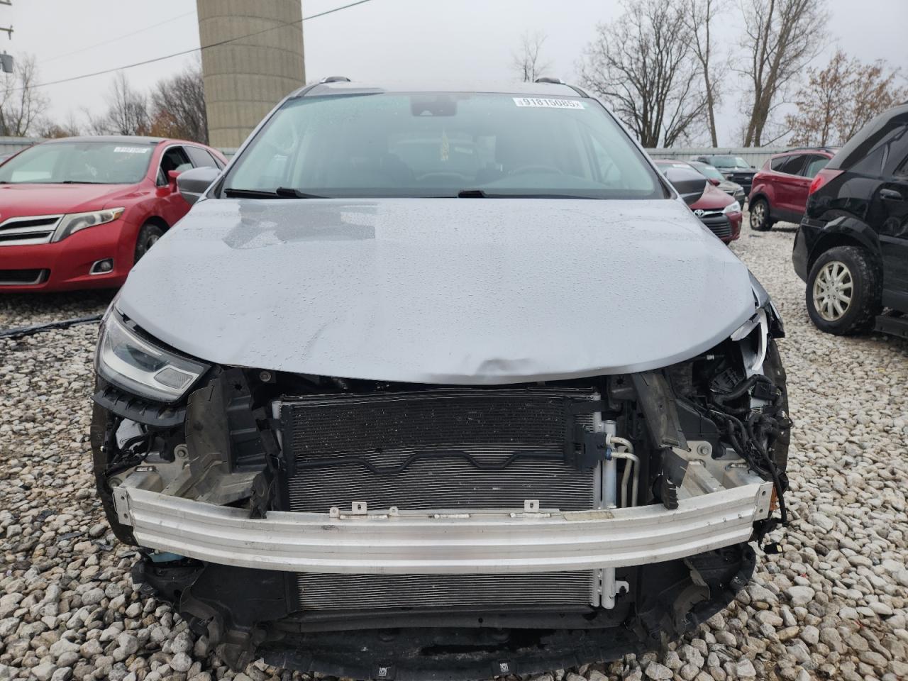 2021 Chrysler Pacifica Touring l