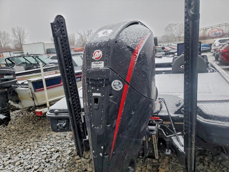 2024 Triton 21 Bass-boat