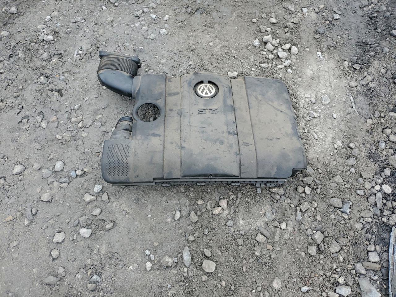 2013 Volkswagen Passat s