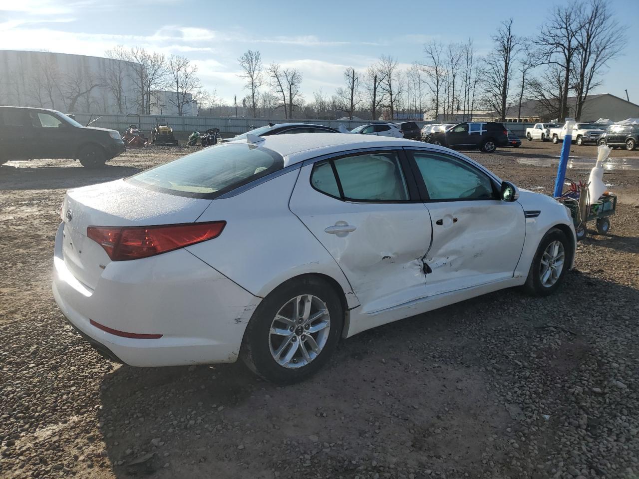 2011 KIA Optima lx
