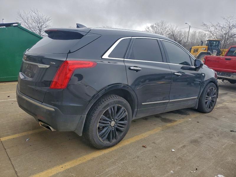 2018 Cadillac XT5 Premium Luxury