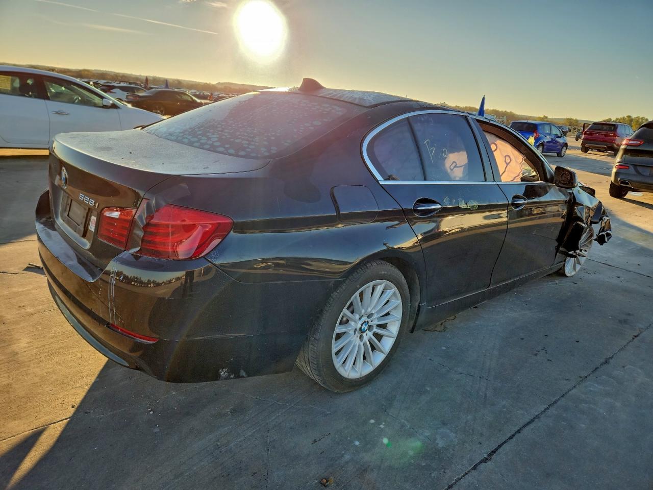 2011 BMW 528 i