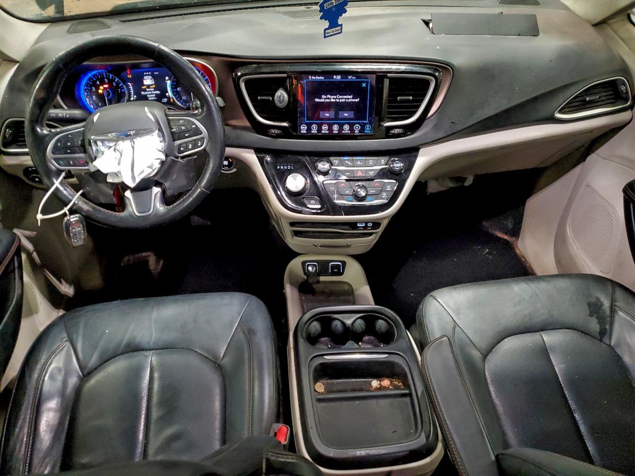 2019 Chrysler Pacifica Touring l