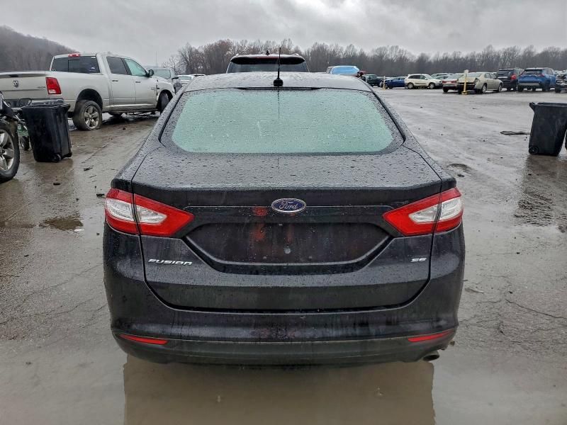 2016 Ford Fusion se
