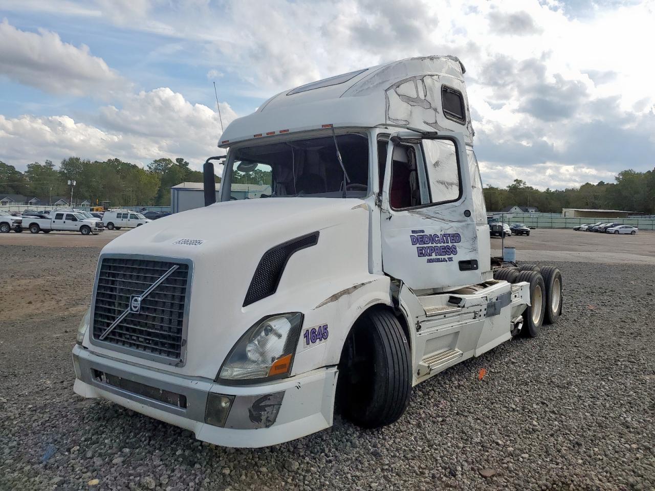 2006 Volvo VN VNL