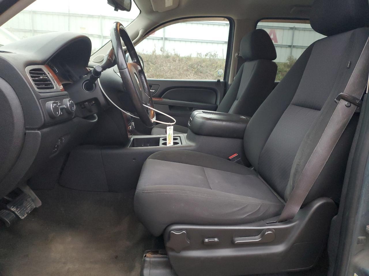 2012 Chevrolet Avalanche LT