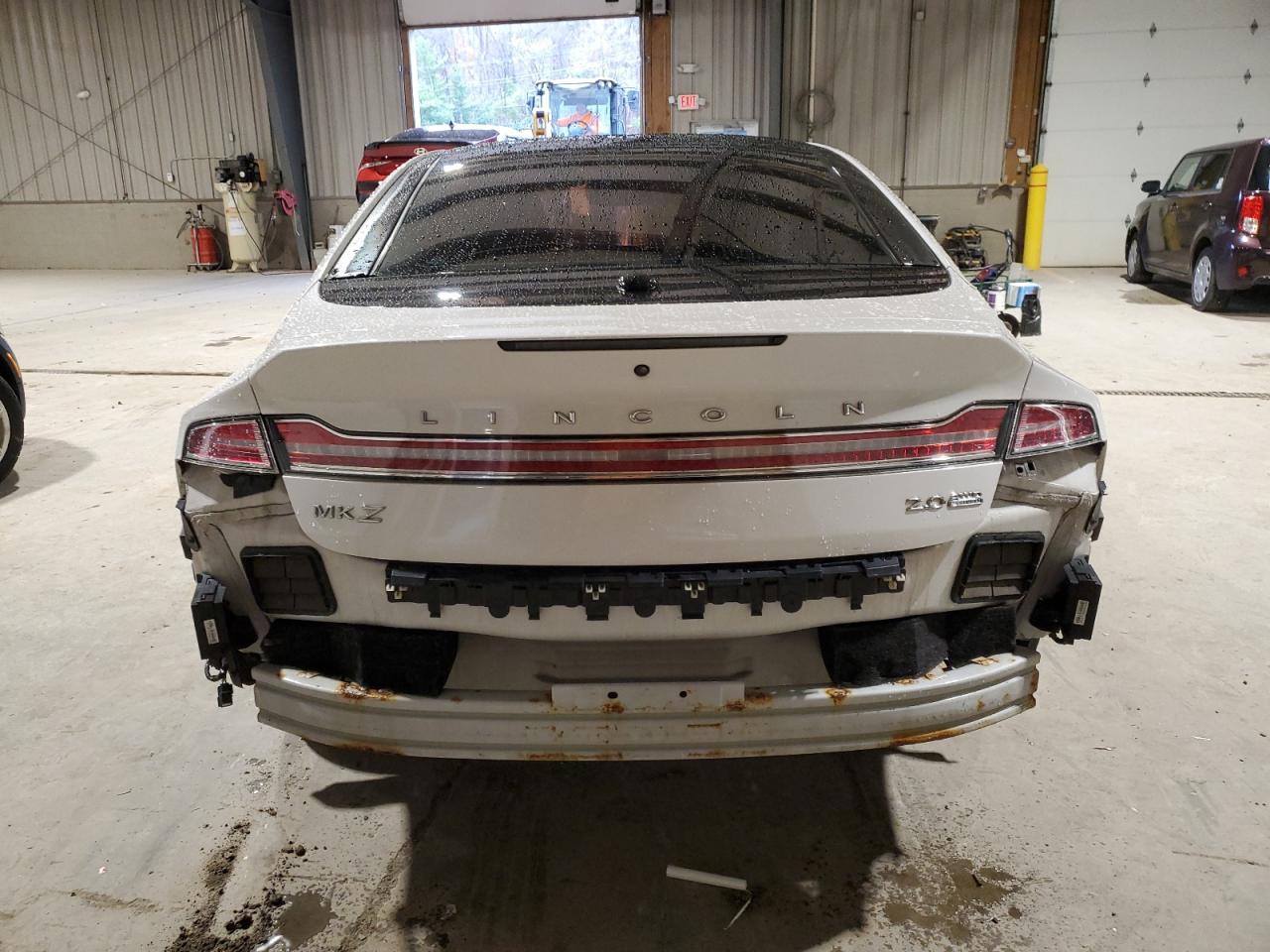 2016 Lincoln MKZ