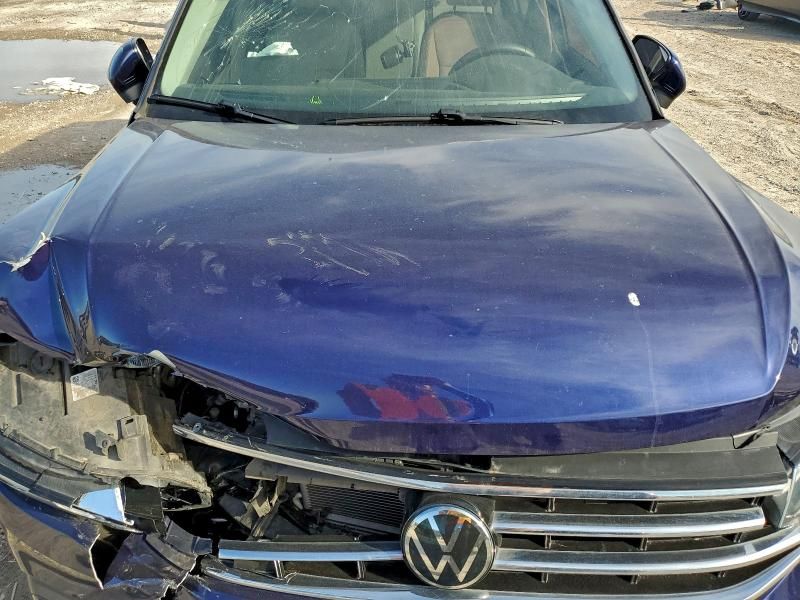 2022 Volkswagen Tiguan se