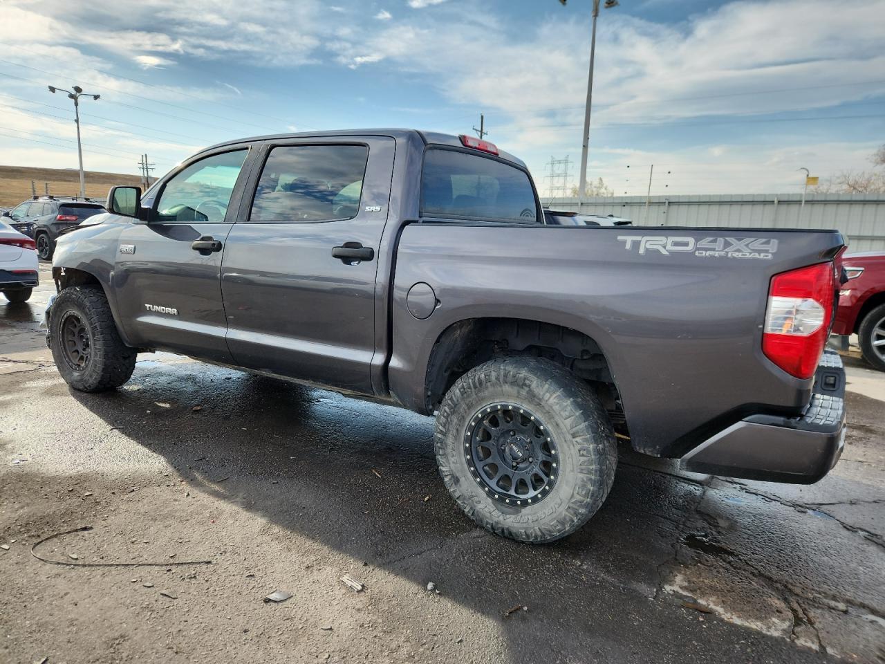 2017 Toyota Tundra SR5