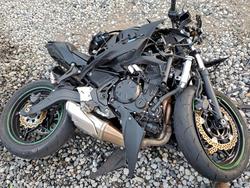 Kawasaki Vehiculos salvage en venta: 2025 Kawasaki EX650 R