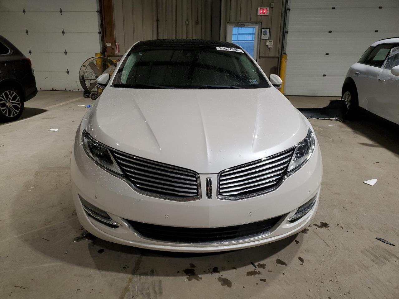 2016 Lincoln MKZ