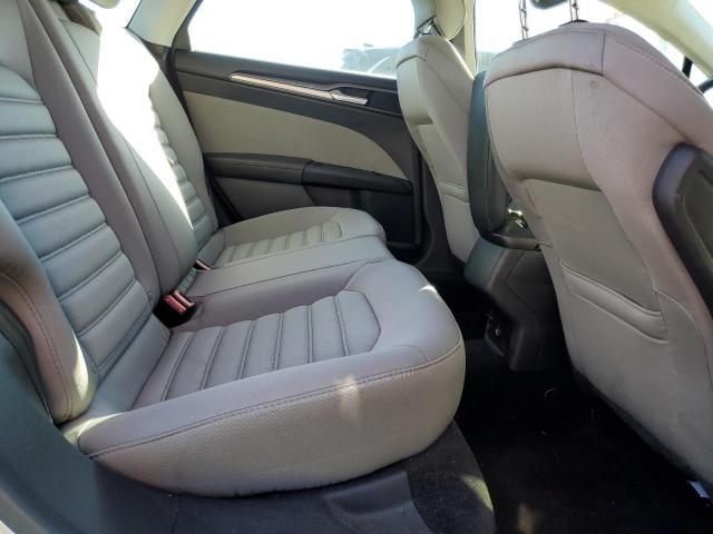 2015 Ford Fusion s Hybrid