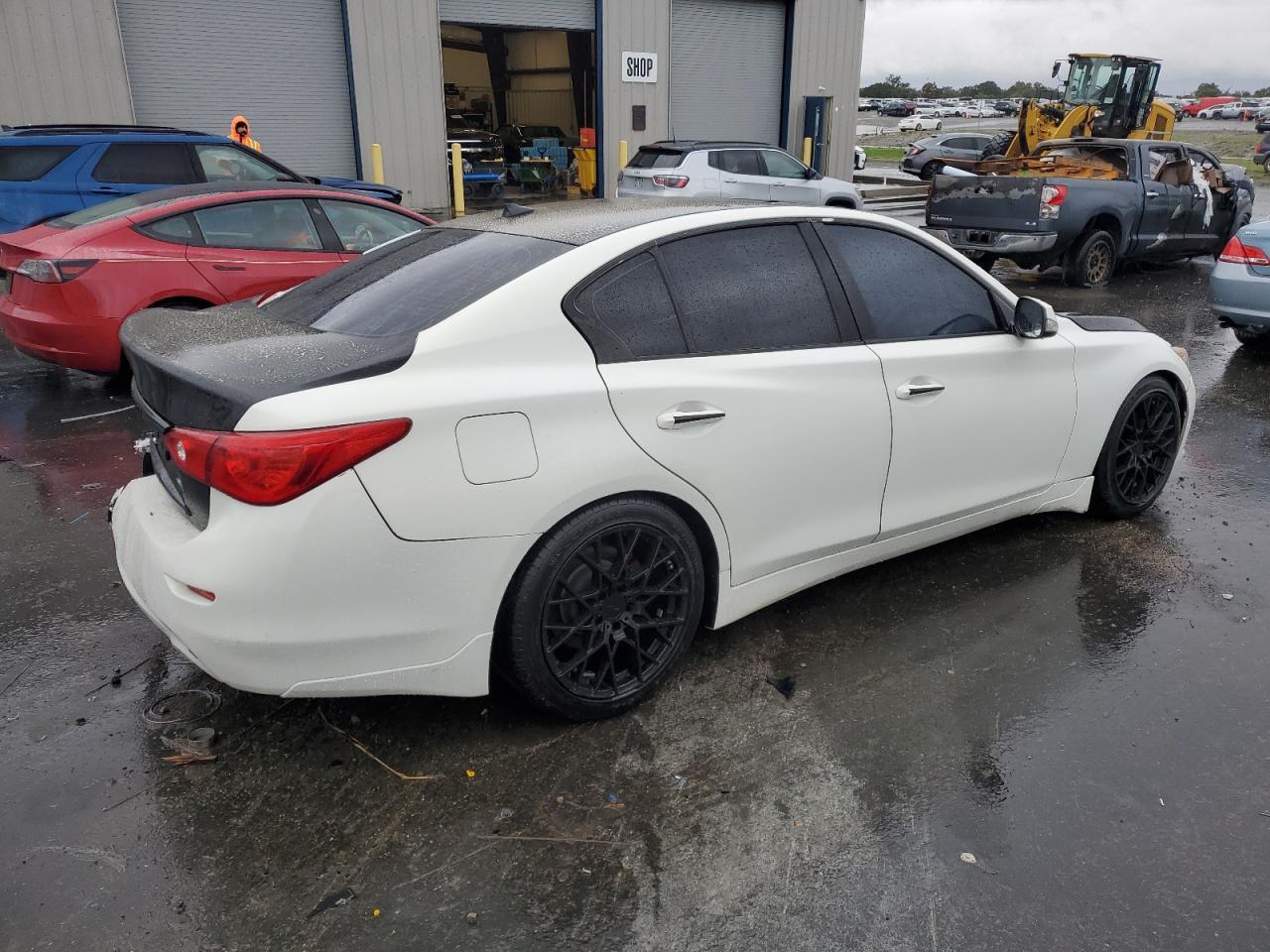 2015 Infiniti Q50 Base