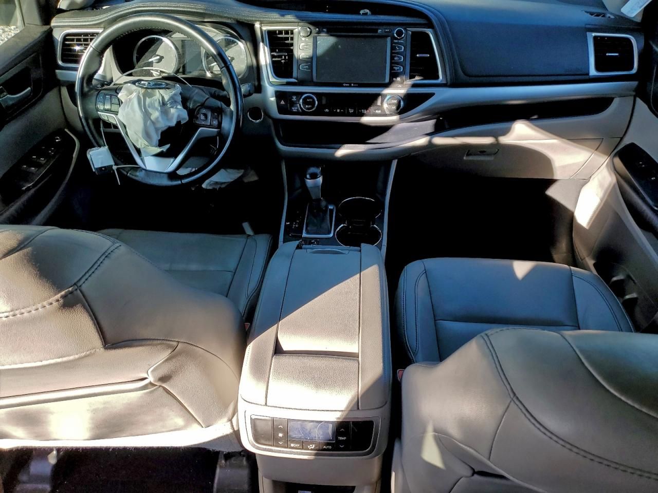 2015 Toyota Highlander xle